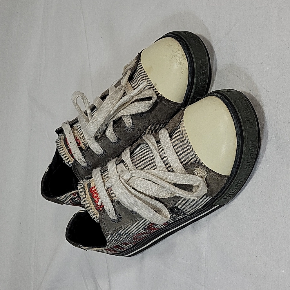 Kitson LA Shoes, Size 7.5.